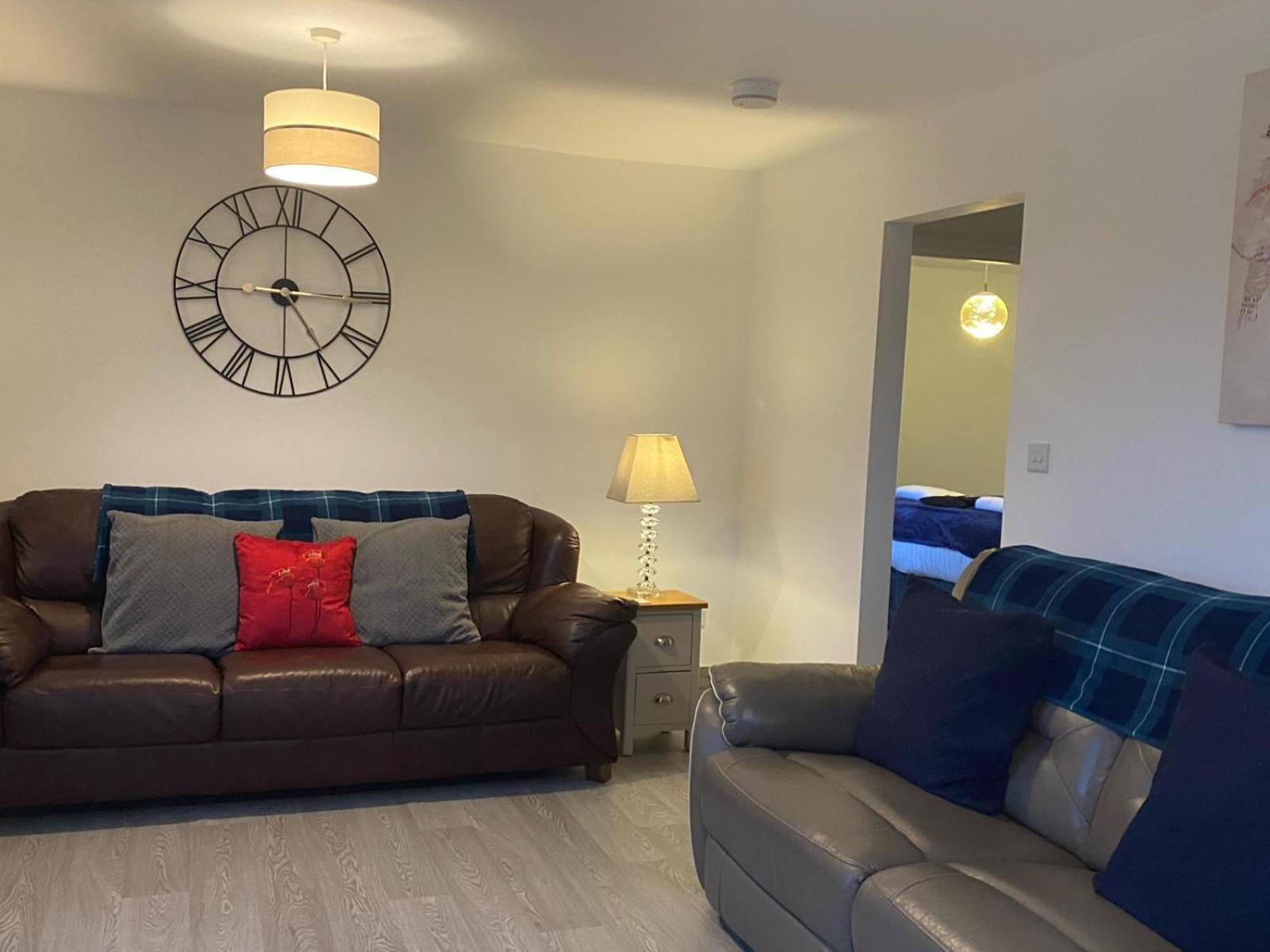 Fairview Farm Holiday Accommodation 14 Luxury Lodges, Cabins, Dog Friendly, Suitable For Couples, Families And Groups, Wedding Guests , Corporate Events, Sleeps 2-65 Guests In Ravenshead, Nottingham Near Sherwood Forest, Set In 88 Acres Esterno foto