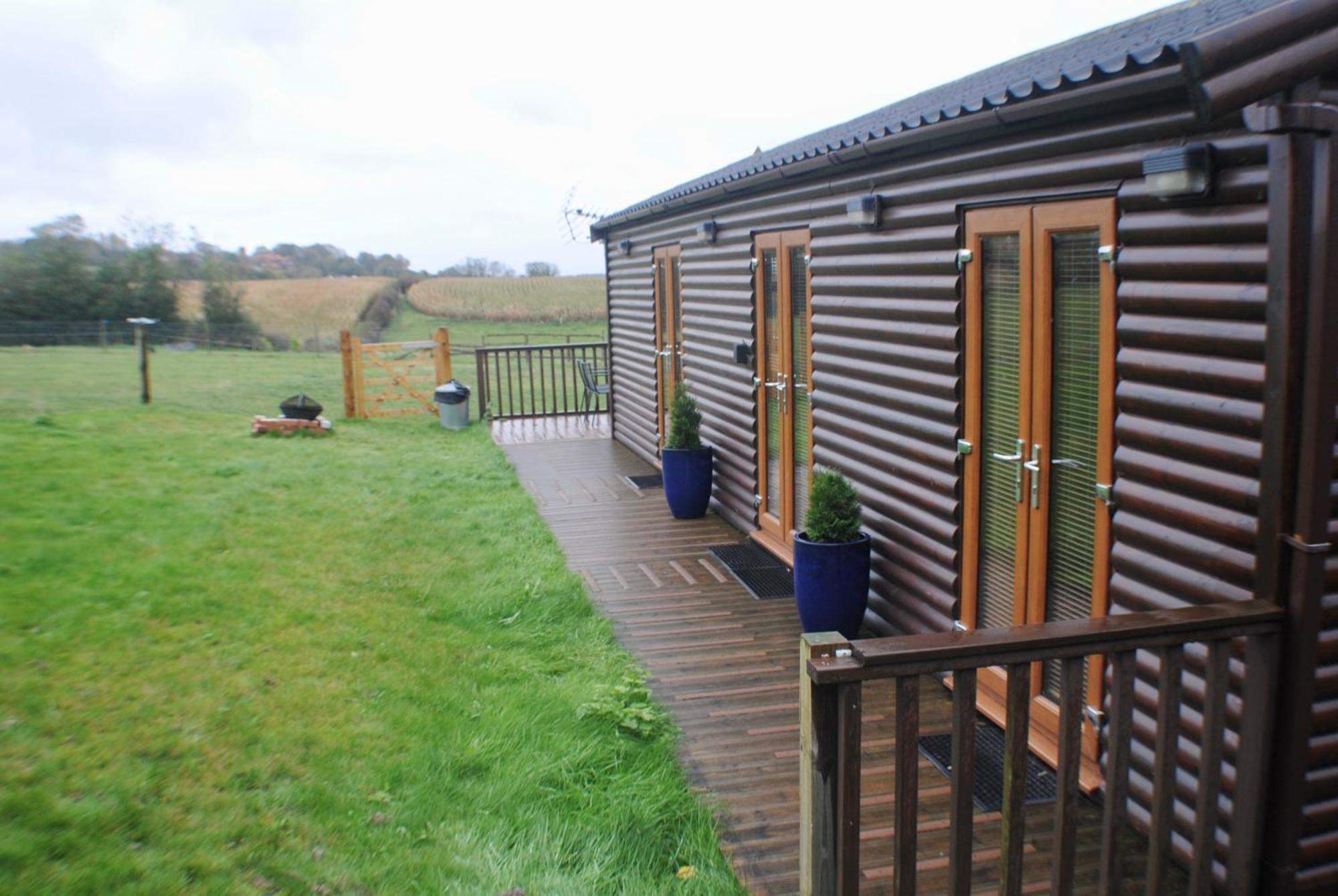Fairview Farm Holiday Accommodation 14 Luxury Lodges, Cabins, Dog Friendly, Suitable For Couples, Families And Groups, Wedding Guests , Corporate Events, Sleeps 2-65 Guests In Ravenshead, Nottingham Near Sherwood Forest, Set In 88 Acres Camera foto